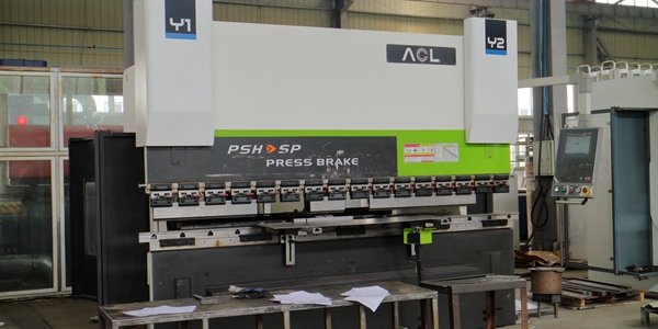 大小剪板折彎機(jī)